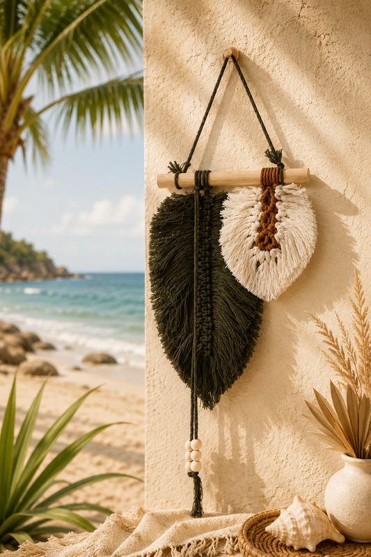 Woven Leaf Hanging- Green