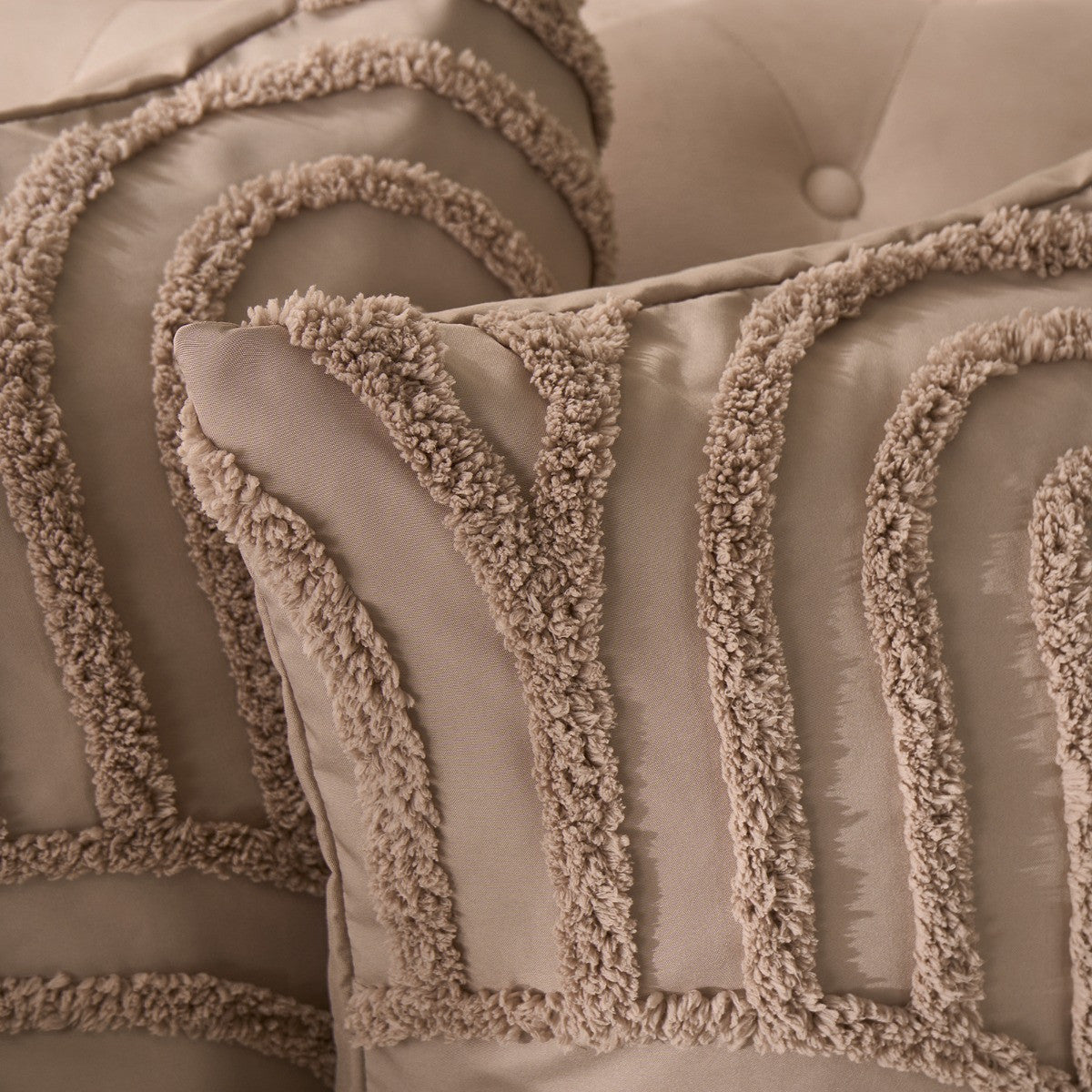 Tufted Natural Cushion