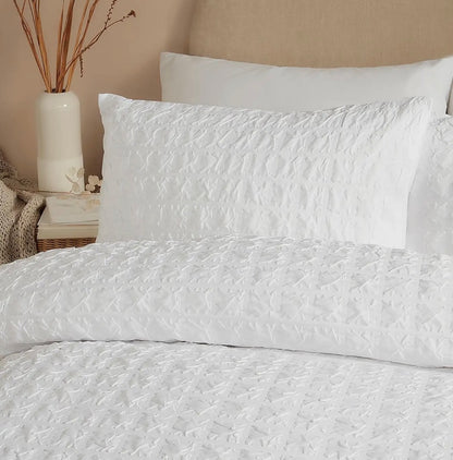 Seersucker White Duvet Set