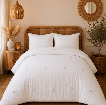 Embroidered White Duvet Set
