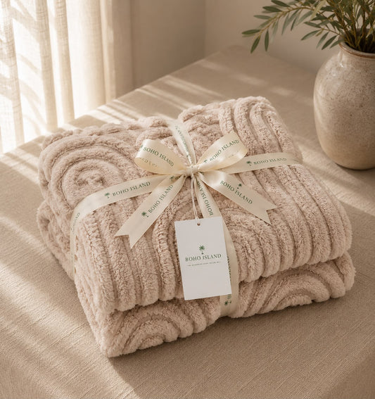 Tufted Arches Beige Throw